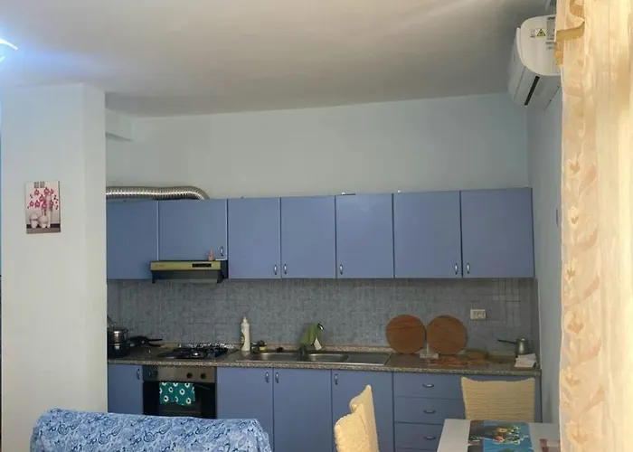 Shtepi Pushimi Leo * ゴーレム